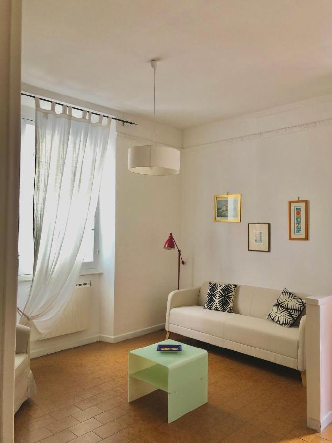 La Casa Dei Fiori * La Spezia